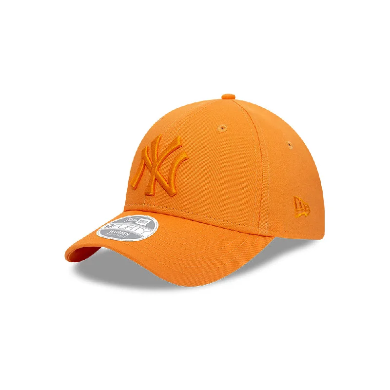 New York Yankees MLB League Essentials 9FORTY Strapback Naranja para Mujer