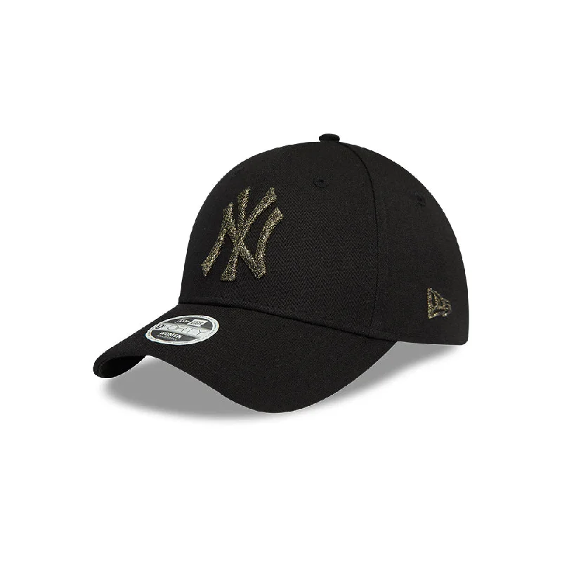 New York Yankees MLB Metallic Logo 9FORTY Strapback para Mujer