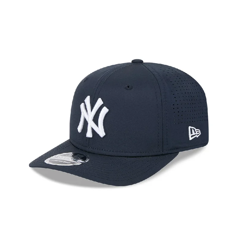 New York Yankees MLB Perform 9SEVENTY Snapback